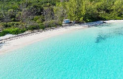 Queen's Highway, Exuma, Exuma