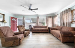 TRIPLEX NEAR PALMDALE, New Providence/Paradise Island, 