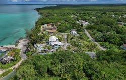 THE BLUFF COMPLEX, Eleuthera, Eleuthera