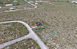 MUNDON CLOSE, Grand Bahama/Freeport, 