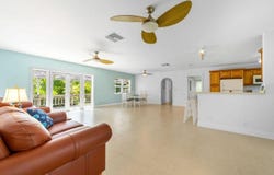15 A BERMUDA CLOSE, Grand Bahama/Freeport, Grand Bahama/Freeport