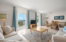 NOBLE HOUSE unit: 2, New Providence/Paradise Island, 