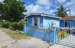 ALEXANDRIA BLVD TRIPLEX, New Providence/Paradise Island, 