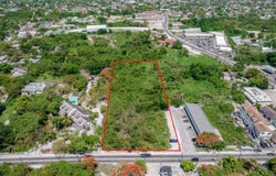 FOX HILL ROAD COMMERCIAL, New Providence/Paradise Island, 
