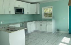 HOME IN HAMILTONS, Long Island, Long Island
