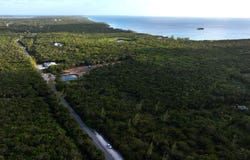 QUEEN'S HIGHWAY, Eleuthera, 