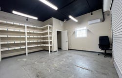 UNIT 4 - AIRPORT INDUSTRIAL PARK unit: 4, New Providence/Paradise Island, 