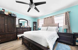 TRIPLEX NEAR PALMDALE, New Providence/Paradise Island, 
