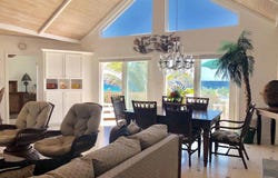 MILEY BEACH FRONT HOME, Long Island, 