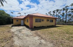 5 OXFORD STREET unit: 1, Grand Bahama/Freeport, 