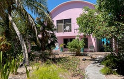 ESTATE IN BAIN'S BLUFF, Long Island, 