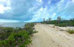 5.67 ACRE WATERFRONT LOT, Long Island, Long Island