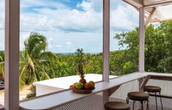 SUNNY DAYS, Eleuthera, 