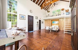 SANDYCOMBE, Eleuthera, Eleuthera