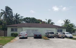STEPLEDON GARDENS, New Providence/Paradise Island, New Providence/Paradise Island
