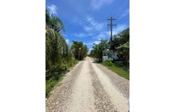 21 Vista Cove, Placencia, Stann Creek