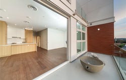 9570 Fifth St, Sidney, British Columbia V8L2W5