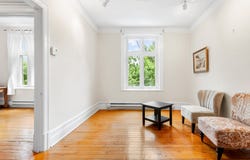293 Rue du Square-Sir-George-Étienne-Cartier, Montréal (Le Sud-Ouest), Quebec H4C 3A3