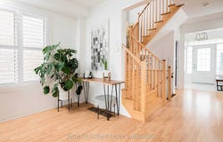 5 Pridham Place, New Tecumseth, Ontario L0G1W0