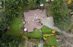 2832 Cadboro Bay Road, Oak Bay, British Columbia V8R5J9