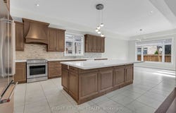 3175 Daniel Way, Oakville, Ontario L6H0V1