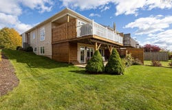 5 Cloverfield Court, Dartmouth, Nova Scotia B2W 0E6