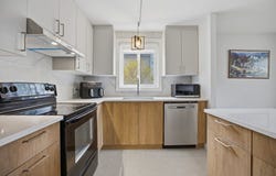 110 Rue Sévigny, Repentigny, Quebec J5Y2E1