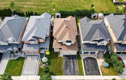 7 Messina Avenue, Brampton, Ontario L6Y0M6