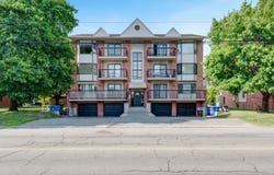 995 Boul. St-René O., Gatineau, QC J8T7A2, CA, Gatineau, Quebec J8T7A2