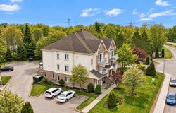 2478 Boul. des Seigneurs, Terrebonne, Quebec J6X4R7