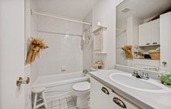 1669 Rue Édith, Charlesbourg, QC G2L2R8, CA, Charlesbourg, Quebec G2L2R8