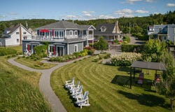 197-199 Rue Principale, Métis-sur-Mer, QC G0J1S0, CA, Métis-sur-Mer, Quebec G0J1S0