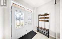 10 BARLOW Place, Paris, Ontario N3L0G8