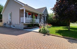 183 Rue Radisson, Saint-Lambert-de-Lauzon, QC G0S2W0, CA, Saint-Lambert-de-Lauzon, Quebec G0S2W0
