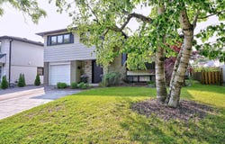 3185 Heathfield Drive, Burlington, Ontario L7M1E1