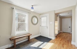 34 Rue Papineau, Hull, QC J8X1T6, CA, Hull, Quebec J8X1T6
