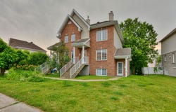 205 Rue des Violettes, Sainte-Thérèse, Quebec J7E5S3