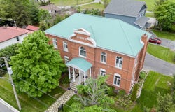 11 Cross Street, Odessa, Ontario K0H 2H0