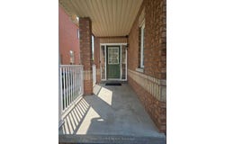 3249 Cabano Crescent, Mississauga, Ontario L5M0B9
