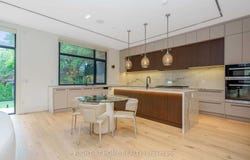 18 Divadale Drive, Toronto, Ontario M4G2N9