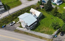 90-92 Rue St-Jean-Baptiste, Causapscal, Quebec G0J1J0