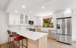 8000 Rue Nelson, Brossard, Quebec J4Y1X9