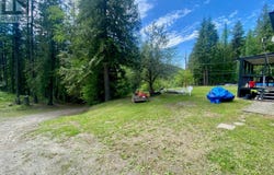 1433 Creighton Valley Road, Lumby, British Columbia V0E2G0