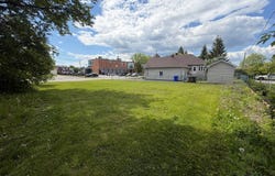 Rue Janvier, Mirabel, Quebec J7J1M6