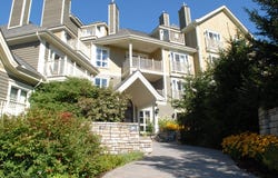 150 Ch. du Curé-Deslauriers 315, Mont-Tremblant, Quebec J8E 1C9