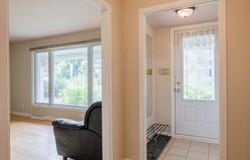 731 Rue De Sabrevois, Sainte-Foy/Sillery/Cap-Rouge, QC G1V3K6, CA, Sainte-Foy/Sillery/Cap-Rouge, Quebec G1V3K6