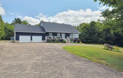 3788 Ch. du Lac-Nadeau, Mont-Laurier, Quebec J9L3G4