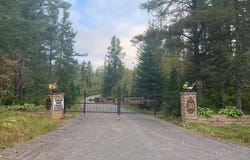 30 1er chemin du Lac-Ambroise, Saint-Ambroise, Quebec G7P2E3
