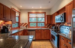 227 Ch. des Quatre-Sommets 7, Mont-Tremblant, Quebec J8E 1C6