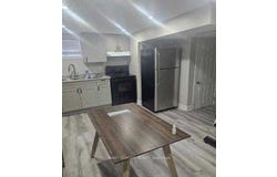14 Kirby Road, Toronto, Ontario M3L1B6